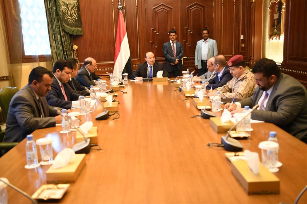 في صحوة متأخرة .. الرئيس هادي يعقد اجتماعا استثنائياً شكر فيه الرياض وتجاهل دور أبو ظبي لتقسم اليمن