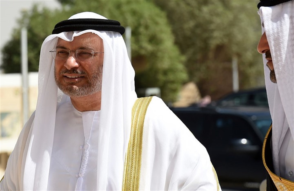 قرقاش: الإمارات تمارس "ضبط النفس" تجاه بعض الوزراء اليمنيين