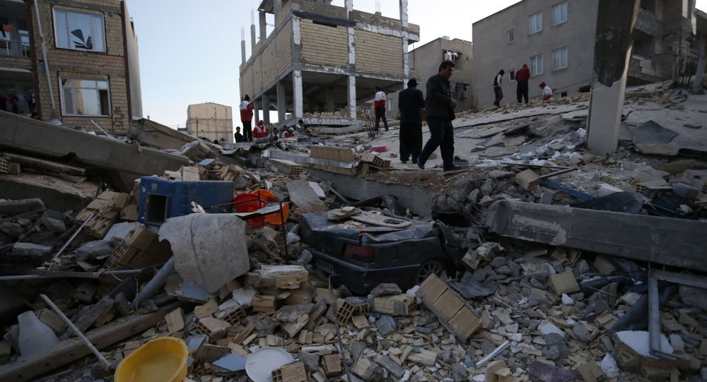 مقتل وإصابة أكثر من 100 شخص في زلزال ضرب شمال غرب إيران